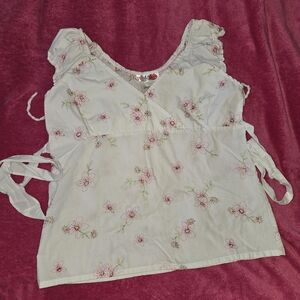 Floral White Women's Top